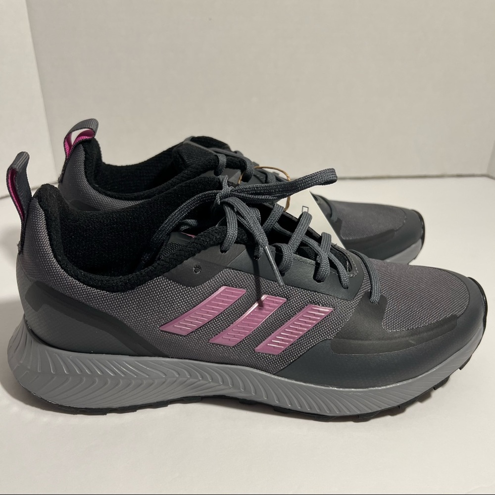 adidas Runfalcon 2.0 Woman’s Trail Shoes size 7